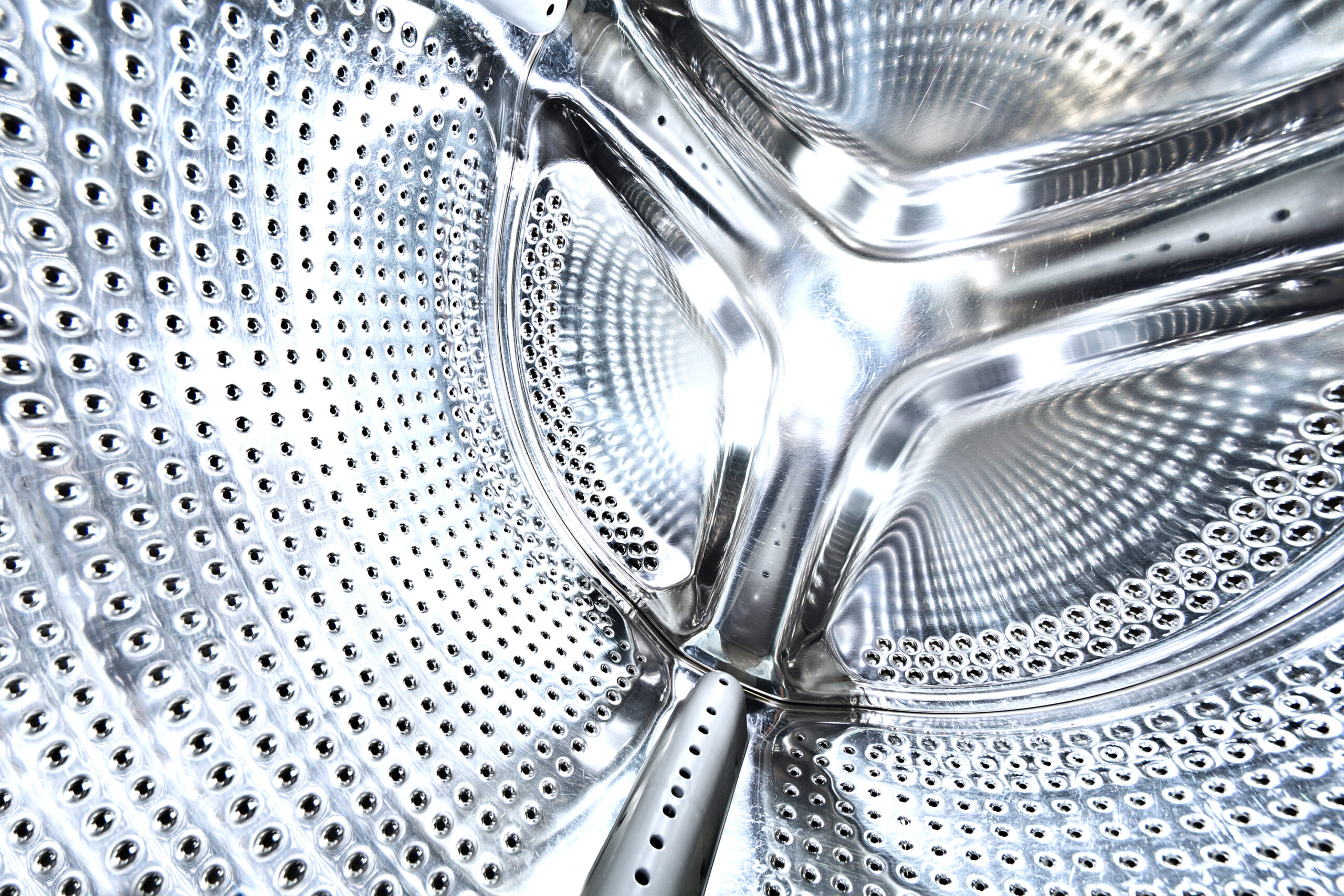 Interior view of a washing machine drum, illustrating a not-spinning diagnosis